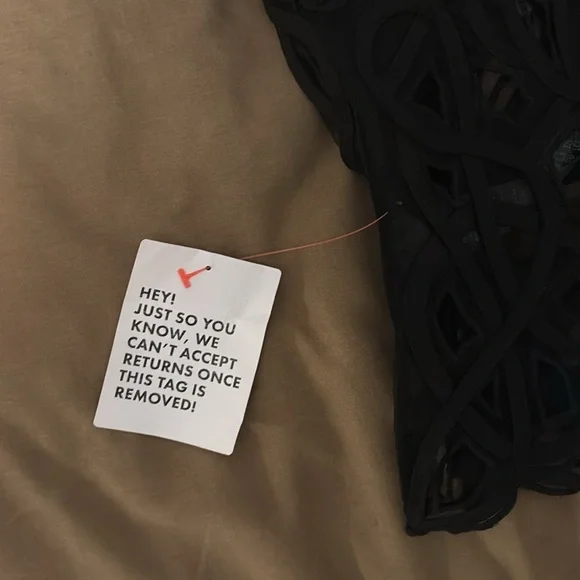 NWT ASOS EDITION embroidered halterneck top with cut out work - Picture 5 of 8